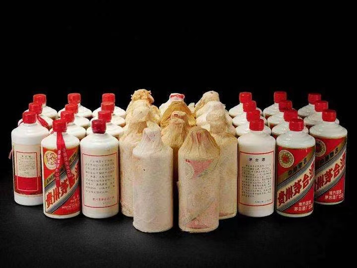 海盐日照岚山回收酒价格哪里回收(附近上门回收茅台酒）?